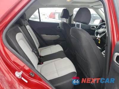 Zdjęcie 10 z 12 samochodu: 2021 HYUNDAI VENUE SEL VIN:KMHRC8A3XMU083341 - miniatura