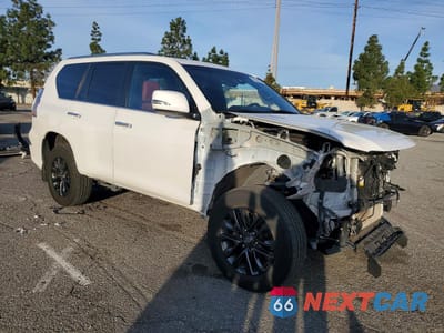 Czwarte zdjęcie samochodu z boku: 2021 LEXUS GX 460 BASE VIN:JTJAM7BX1M5301913 - miniatura