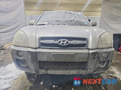 Piąte zdjęcie samochodu w środku: 2005 HYUNDAI TUCSON GLS VIN:KM8JN12D25U085947 - miniatura