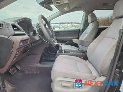 Zdjęcie 7 z 13 samochodu: 2019 HONDA ODYSSEY EX VIN:5FNRL6H50KB136957 - miniatura