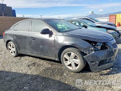 Czwarte zdjęcie samochodu z boku: 2014 CHEVROLET CRUZE VIN:1G1P75SZ4E7274411 - miniatura