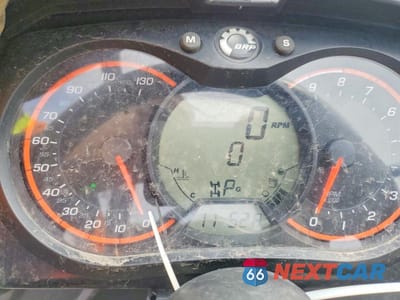 Zdjęcie 8 z 10 samochodu: 2018 CAN-AM COMMANDER XT 1000R VIN:3JBKKAX28JJ001299 - miniatura