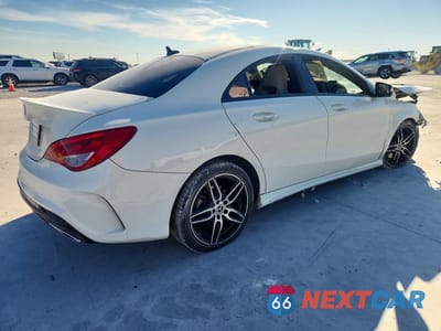 Trzecie zdjęcie samochodu z tyłu: 2018 MERCEDES-BENZ CLA 250 VIN:WDDSJ4EB2JN562354 - miniatura