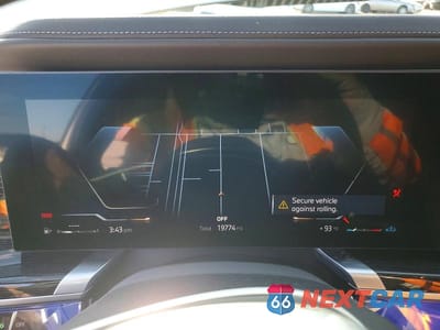 Zdjęcie 9 z 12 samochodu: 2023 BMW 740 I VIN:WBA23EH02PCL71121 - miniatura