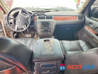 Zdjęcie 8 z 13 samochodu: 2007 GMC YUKON VIN:1GKFC13J37R143093 - miniatura