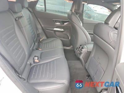 Zdjęcie 11 z 13 samochodu: 2025 MERCEDES-BENZ GLC 43 4MATIC AMG VIN:W1NKM8HB9SF268314 - miniatura
