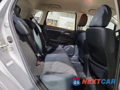 Zdjęcie 10 z 11 samochodu: 2017 HONDA FIT LX VIN:JHMGK5H59HS002561 - miniatura