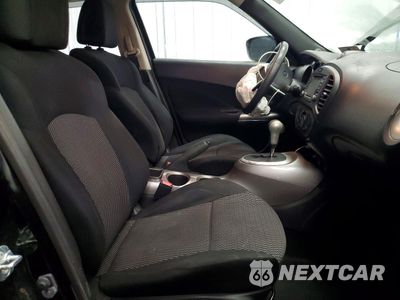Zdjęcie 7 z 14 samochodu: 2016 NISSAN JUKE VIN:JN8AF5MV8GT655302 - miniatura