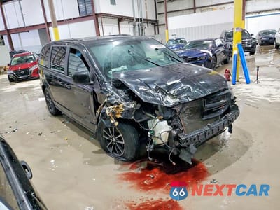 Czwarte zdjęcie samochodu z boku: 2018 DODGE GRAND CARAVAN GT VIN:2C4RDGEG9JR223719 - miniatura