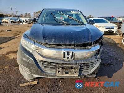 Piąte zdjęcie samochodu w środku: 2022 HONDA HR-V LX VIN:3CZRU6H36NM741247 - miniatura