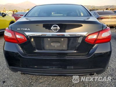 Zdjęcie 6 z 12 samochodu: 2017 NISSAN ALTIMA 2.5 VIN:1N4AL3AP3HN318420 - miniatura