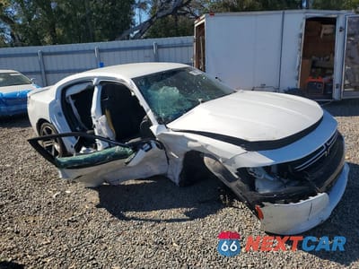 Czwarte zdjęcie samochodu z boku: 2017 DODGE CHARGER SE VIN:2C3CDXBGXHH628616 - miniatura