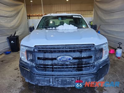 Piąte zdjęcie samochodu w środku: 2018 FORD F150 SUPER CAB VIN:1FTEX1C55JKF23213 - miniatura
