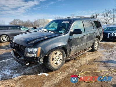 2013 CHEVROLET TAHOE K1500 LT 1GNSKBE09DR319123 - główne zdjęcie licytacji z USA - miniatura
