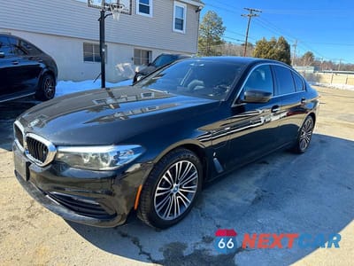 2018 BMW 530E WBAJA9C56JB253324 - główne zdjęcie licytacji z USA - miniatura