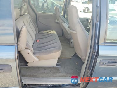 Zdjęcie 11 z 13 samochodu: 2002 DODGE GRAND CARAVAN SE VIN:1B4GP24362B566517 - miniatura