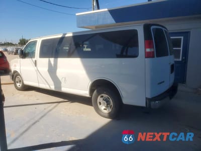Drugie zdjęcie samochodu z przodu: 2015 CHEVROLET EXPRESS G3500 LT VIN:1GAZG1FG4F1252035 - miniatura