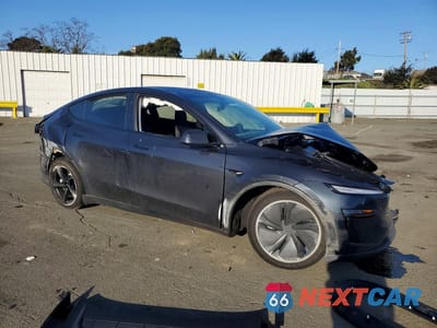 Czwarte zdjęcie samochodu z boku: 2026 TESLA MODEL Y VIN:7SAYGDED1TF537387 - miniatura