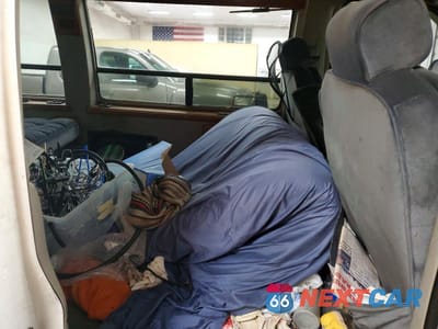 Zdjęcie 11 z 13 samochodu: 1998 CHEVROLET EXPRESS G1500 VIN:1GBFG15R3W1006417 - miniatura