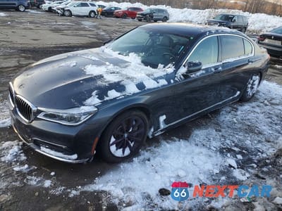 2018 BMW 750I XDRIVE WBA7F2C56JG424465 - główne zdjęcie licytacji z USA - miniatura