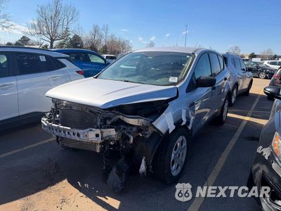 Drugie zdjęcie samochodu z przodu: 2018 FORD ESCAPE S SILVR VIN:1FMCU0F72JUD08430 - miniatura