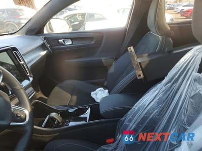 Zdjęcie 7 z 12 samochodu: 2022 VOLVO C40 P8 RECHARGE ULTIMATE VIN:YV4ED3GB7N2007507 - miniatura