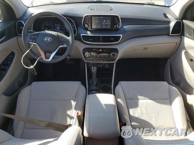 Zdjęcie 8 z 13 samochodu: 2019 HYUNDAI TUCSON SE VIN:KM8J23A49KU907497 - miniatura