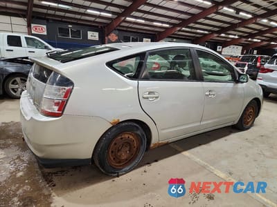 Trzecie zdjęcie samochodu z tyłu: 2005 TOYOTA PRIUS VIN:JTDKB20U057057928 - miniatura