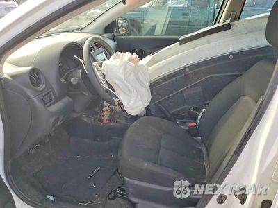 Zdjęcie 7 z 11 samochodu: 2019 NISSAN VERSA S VIN:3N1CN7AP3KL821590 - miniatura