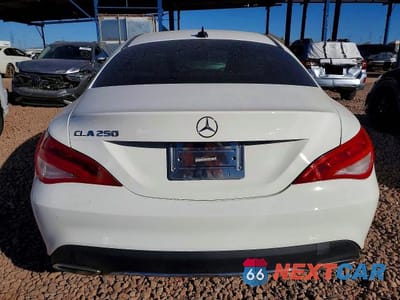 Zdjęcie 6 z 11 samochodu: 2019 MERCEDES-BENZ CLA 250 VIN:WDDSJ4EB9KN742643 - miniatura