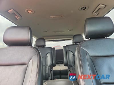 Zdjęcie 10 z 13 samochodu: 2020 GMC ACADIA SLT VIN:1GKKNMLS9LZ117269 - miniatura