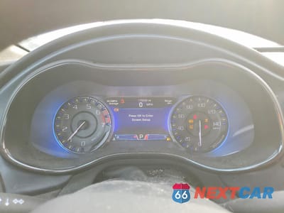 Zdjęcie 9 z 13 samochodu: 2015 CHRYSLER 200 S VIN:1C3CCCBB2FN683713 - miniatura