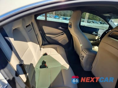Zdjęcie 10 z 12 samochodu: 2017 MERCEDES-BENZ CLA 250 VIN:WDDSJ4EB1HN494333 - miniatura