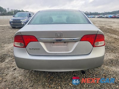 Zdjęcie 6 z 11 samochodu: 2010 HONDA CIVIC VP VIN:2HGFA1F3XAH503919 - miniatura