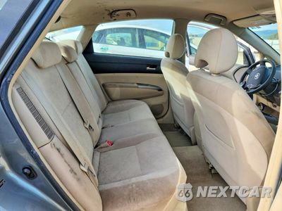 Zdjęcie 10 z 12 samochodu: 2005 TOYOTA PRIUS VIN:JTDKB20U353029189 - miniatura