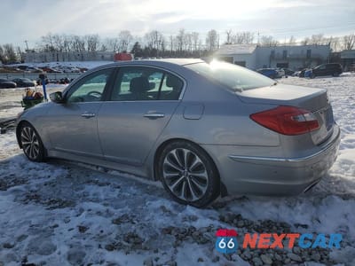 Drugie zdjęcie samochodu z przodu: 2013 HYUNDAI GENESIS 5.0L VIN:KMHGC4DH4DU221284 - miniatura