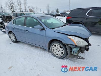 Czwarte zdjęcie samochodu z boku: 2011 NISSAN ALTIMA BASE VIN:1N4AL2AP1BN508573 - miniatura