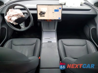 Zdjęcie 8 z 12 samochodu: 2025 TESLA MODEL 3 VIN:5YJ3E1EA6SF070225 - miniatura