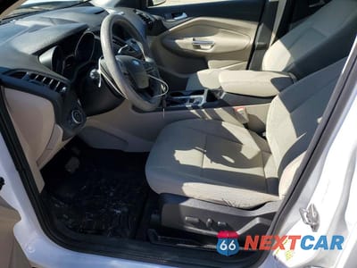 Zdjęcie 7 z 11 samochodu: 2018 FORD ESCAPE SE VIN:1FMCU0GD3JUB47641 - miniatura