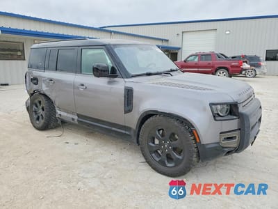 Czwarte zdjęcie samochodu z boku: 2022 LAND ROVER DEFENDER 110 X-DYNAMIC SE VIN:SALE2ERU6N2089516 - miniatura