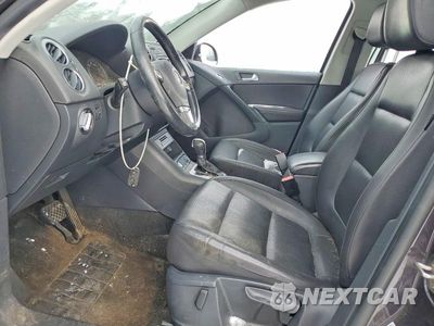 Zdjęcie 7 z 12 samochodu: 2016 VOLKSWAGEN TIGUAN S VIN:WVGAV7AX4GW509389 - miniatura