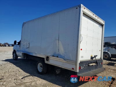 Drugie zdjęcie samochodu z przodu: 2017 FORD E350 SUPER DUTY BOX TRUCK VIN:1FDWE3F65HDC67210 - miniatura