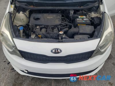 Zdjęcie 11 z 12 samochodu: 2016 KIA RIO LX VIN:KNADM4A38G6598526 - miniatura