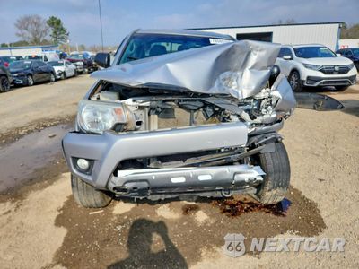 Piąte zdjęcie samochodu w środku: 2015 TOYOTA TACOMA PRERUNNER V6 VIN:5TFJU4GN3FX071937 - miniatura