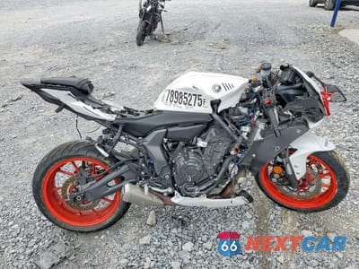 2023 YAMAHA YZFR7 JYARM38E5PA006972 - główne zdjęcie licytacji z USA - miniatura