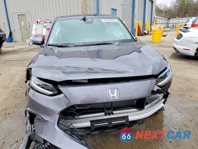 Piąte zdjęcie samochodu w środku: 2026 HONDA HR-V LX VIN:3CZRZ1H38TM707201 - miniatura