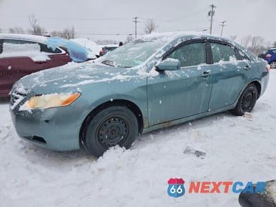 2007 TOYOTA CAMRY LE 4T1BK46K07U548761 - główne zdjęcie licytacji z USA - miniatura