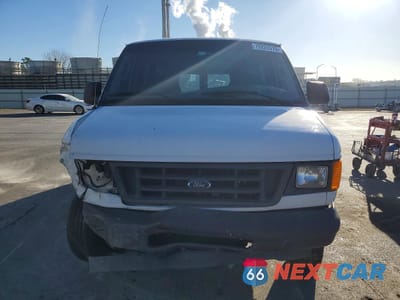 Piąte zdjęcie samochodu w środku: 2003 FORD ECONOLINE E250 VAN VIN:1FTNS24L63HB45436 - miniatura