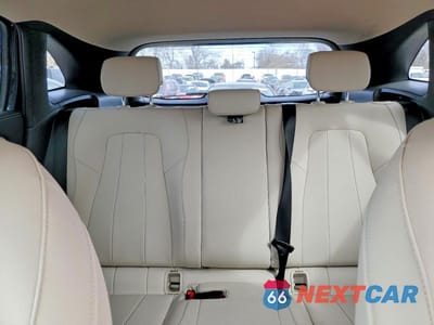 Zdjęcie 10 z 12 samochodu: 2021 MERCEDES-BENZ GLA 250 4MATIC VIN:W1N4N4HB8MJ248019 - miniatura