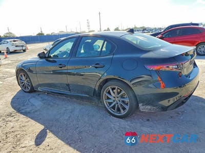 Drugie zdjęcie samochodu z przodu: 2025 ALFA ROMEO GIULIA BASE VIN:ZARFAMAN4S7689811 - miniatura